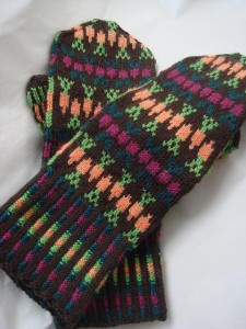Carrots & Beets Mittens