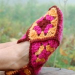 granny-square-slippers-34