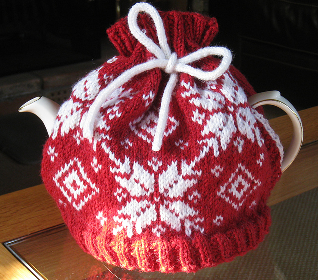 snowflaketeacosy