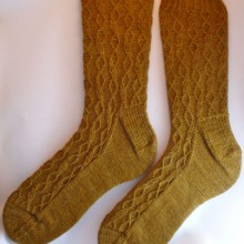 Elegant Chain Socks