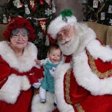 Maddy meets Santa